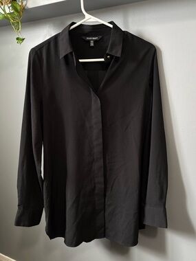 Ellen Tracy Black Button-up Blouse